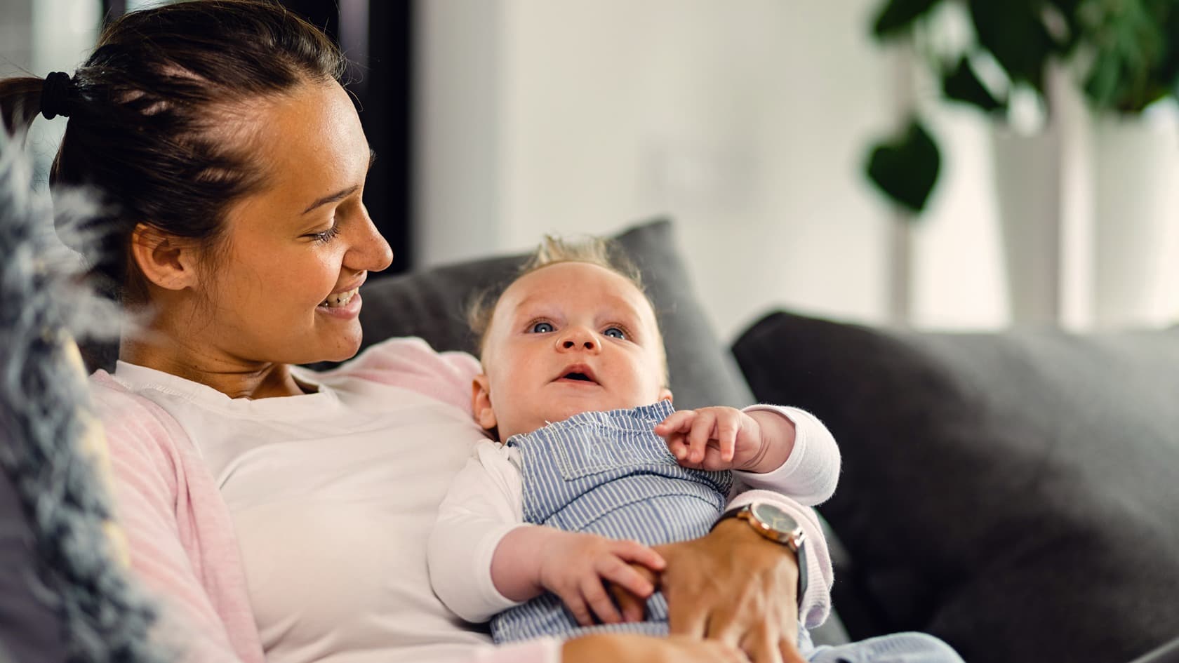10 Mistakes to Avoid When Hiring a Nanny in Dubai
