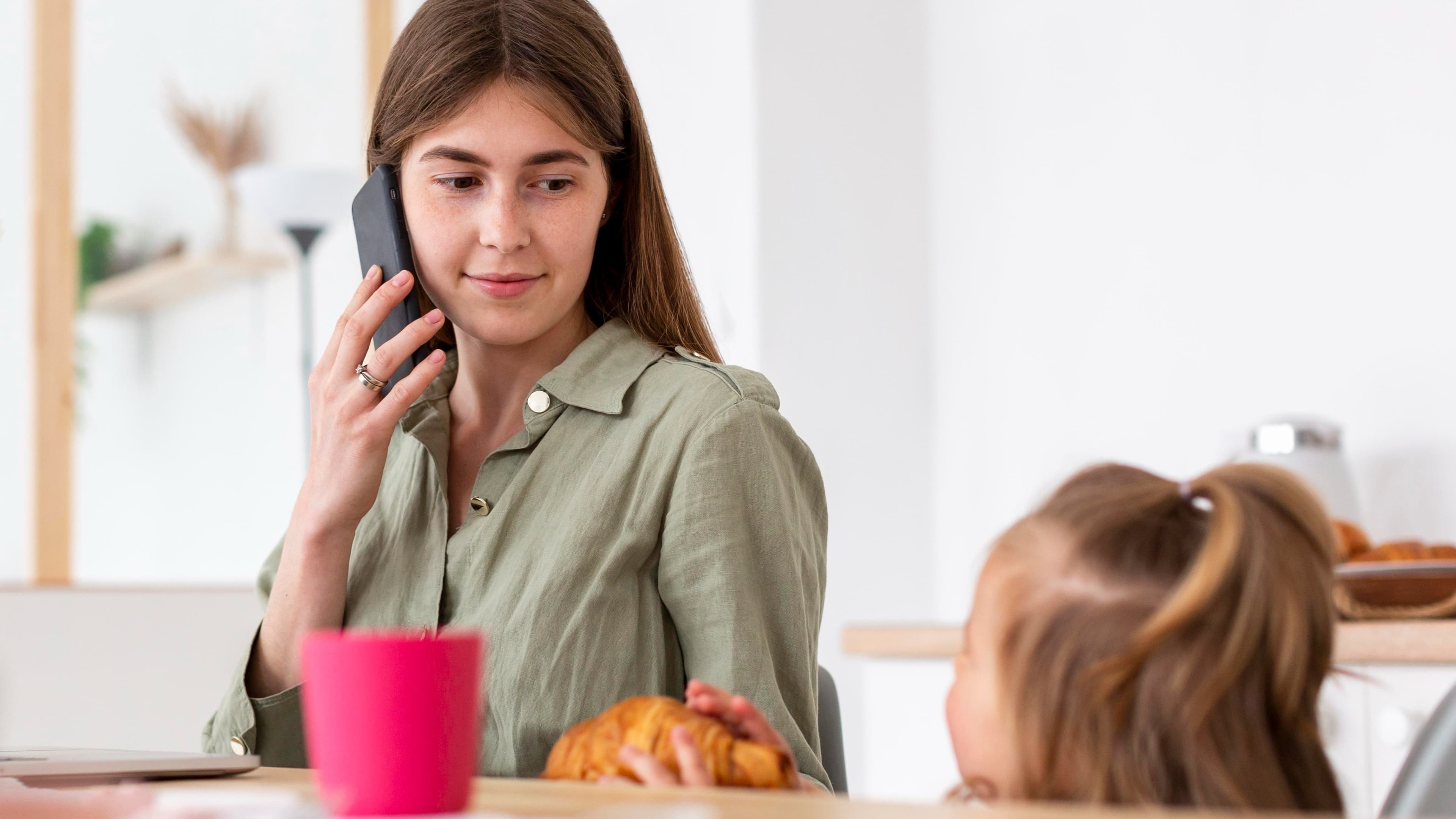 Nanny Reference Check: Questions to Ask Past Employers for Peace of Mind