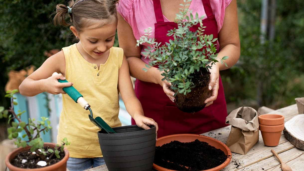 Beyond Babysitting: Creative Activities to Engage Your Nanny and Child